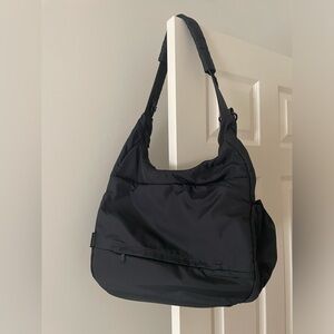 Pacsafe Citysafe anti-theft bag with RFID technology